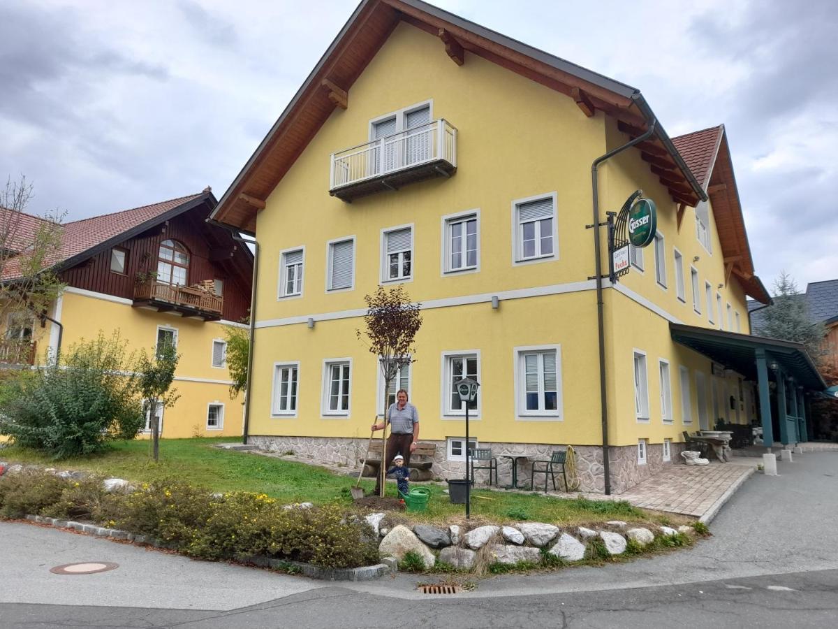 Gasthaus Zum Fuchs - Familie Andrae Hermagor-Pressegger See Esterno foto