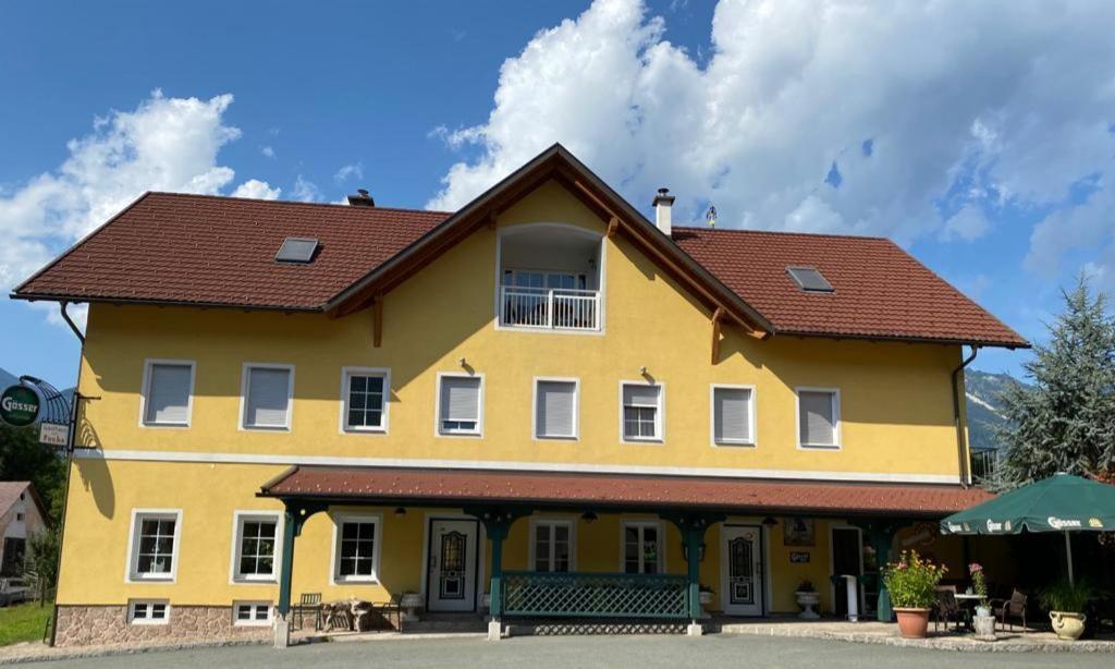 Gasthaus Zum Fuchs - Familie Andrae Hermagor-Pressegger See Esterno foto