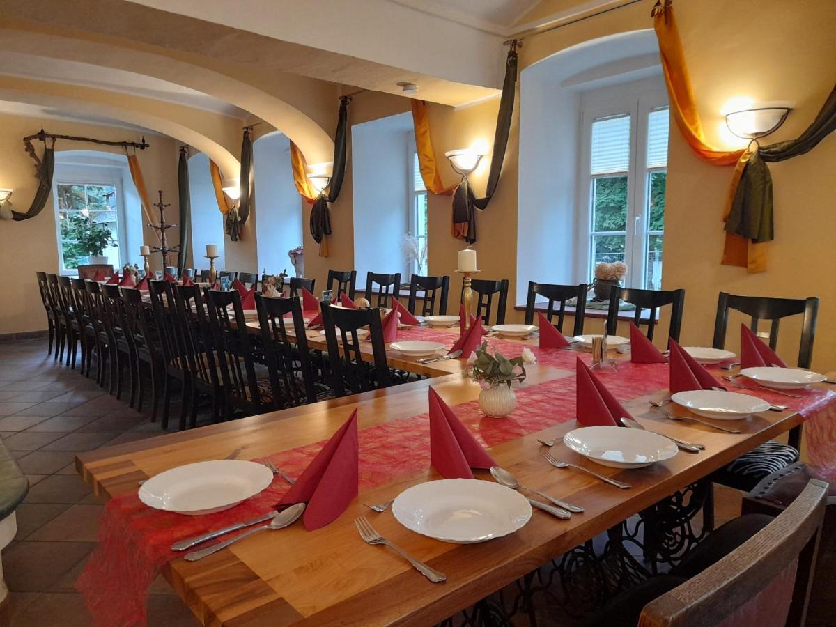 Gasthaus Zum Fuchs - Familie Andrae Hermagor-Pressegger See Esterno foto