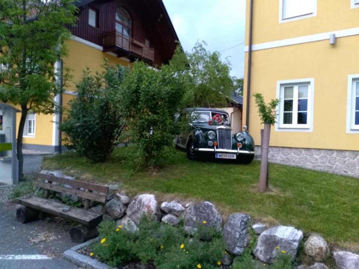 Gasthaus Zum Fuchs - Familie Andrae Hermagor-Pressegger See Esterno foto